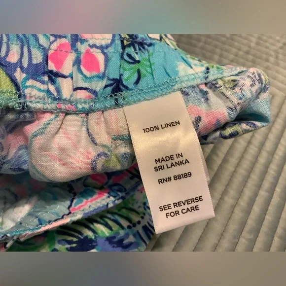 Lilly Pulitzer Disney Collection Linen Shorts Size Small - Picture 5 of 6